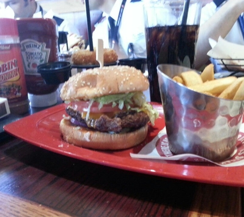 Red Robin Gourmet Burgers - Mesa, AZ