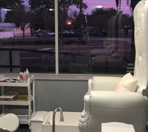 Villa Blanca Nails - Largo, FL