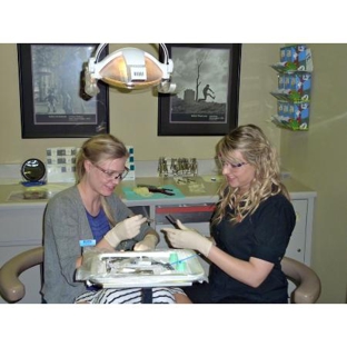 Melbourne Orthodontic Group - Mckinnon, VIC