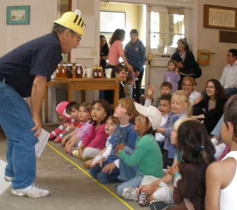 Uncle Jer's Traveling Bee Show & Bee Rescue - Elk Grove, CA