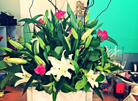 O'Tor du Flowers Hampers & Gifts - Goondiwindi, QLD