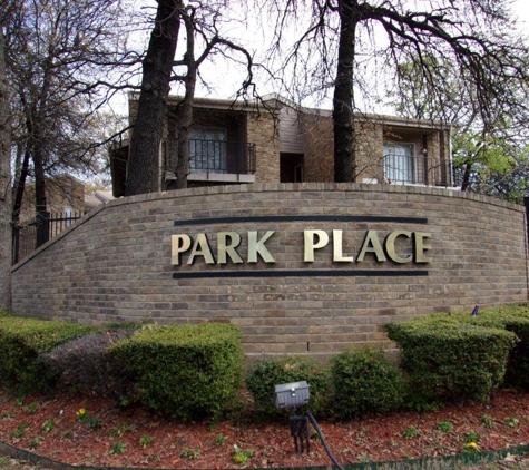 Park Place Apartments - Fort Worth, TX