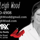 Laura Leigh Wood with REMAX Town & Country Realty - Real Estate Agents