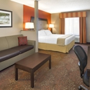 Muncie Place Hotel & Suites