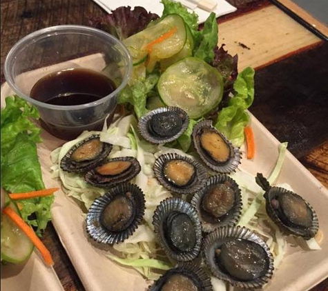 Umekes Poke Bowls & Local Lunch Plates - Kailua Kona, HI