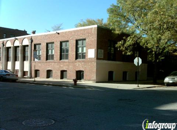 Alcona Montessori School - Chicago, IL