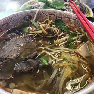 Duc Chuong Bun Bo Hue Midnite - Houston, TX