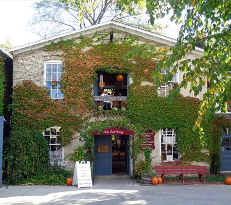 Cedar Creek Pottery - Cedarburg, WI