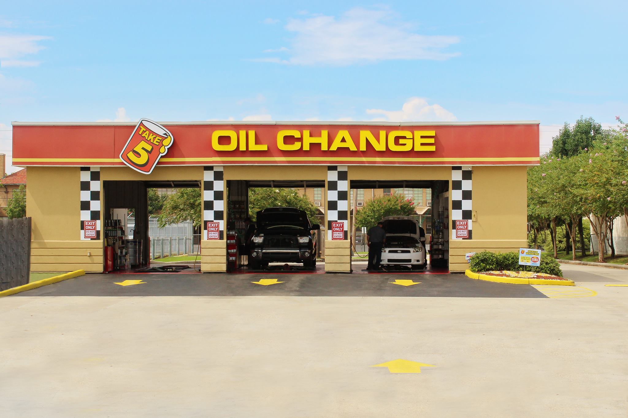 Take 5 Oil Change 3905 Airline Dr, Metairie, LA 70001