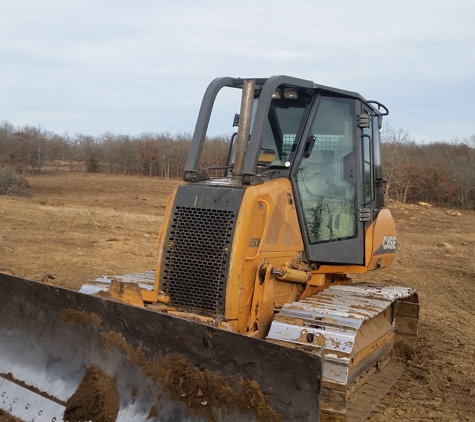 Garland's Backhoe and Dozer Service Inc - Sand Springs, OK