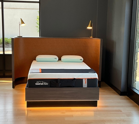 Tempur-Pedic Flagship Store - Edina, MN