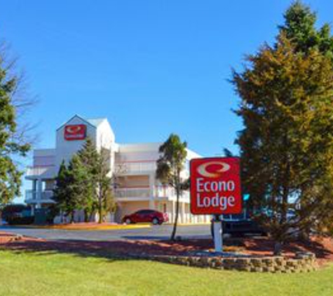 Econo Lodge - Willowbrook, IL