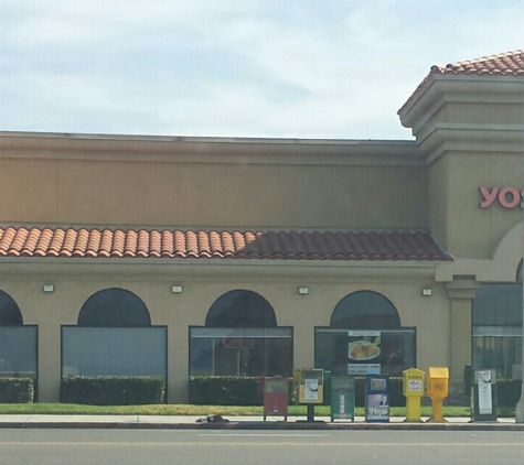 Yoshinoya - Temple City, CA. Outside