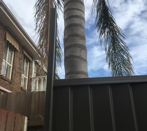 A.Y.E FENCING - Lilydale, VIC. First post not cut at all