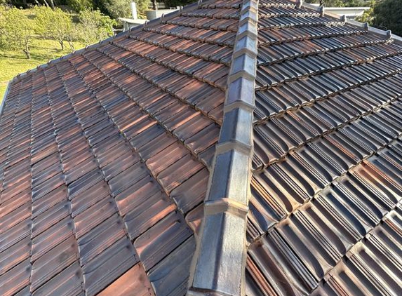 Frankston Peninsula Roofing - Narre Warren, VIC. Roof restoration Frankston