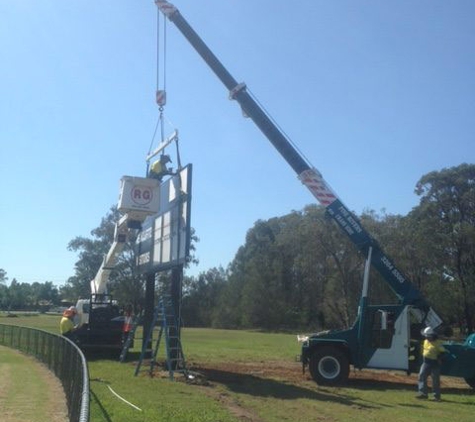 Pine Rivers Crane Hire - Brendale, QLD