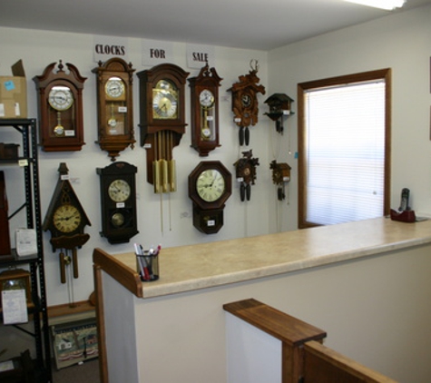 Master Clock Repair by Michael Gainey - Columbus, OH