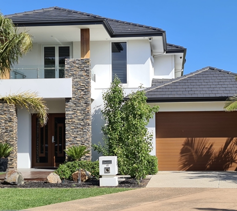 Global View Painting. House Painting