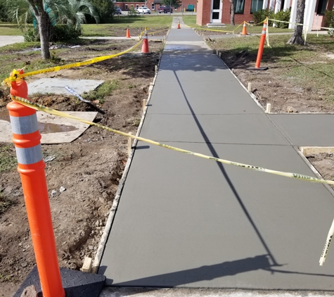 Concrete Masters - Ladson, SC. Commercial Sidewalk replacement