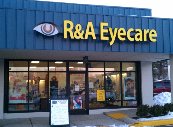 Rebuck & Associates Eye Care - Ranson, WV