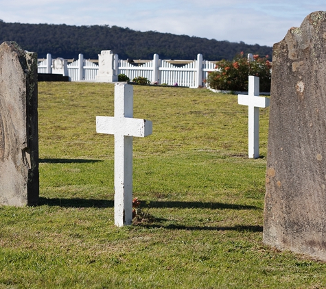 Burke & Douglas Funerals - Taminda, NSW