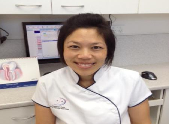 Holland Park Family Dental - Holland Park West, QLD. Dr Cathy Findlay