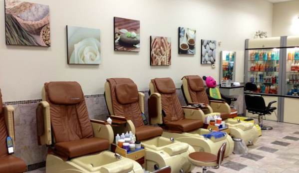 Glamour Nail Hair Spa - San Antonio, TX. Come & experience a relaxing & soothing pedicure!