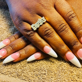 Diamond Nails Miramar - Miramar, FL