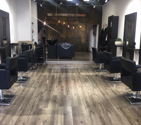 No Loose Ends Hair Salon - South Melbourne, VIC