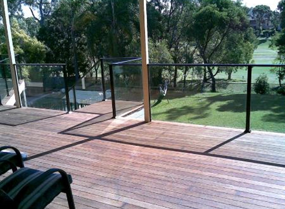 Frameless Glass Solutions - Labrador, QLD