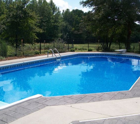 Volunteer Pools And Services - Dickson, TN