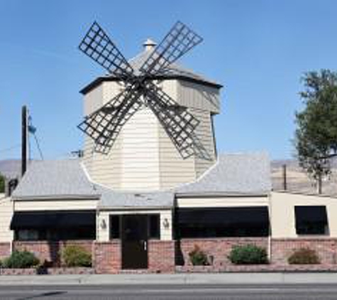 Windmill - Wenatchee, WA
