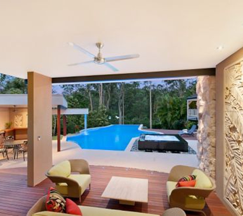 Norfolk Pools