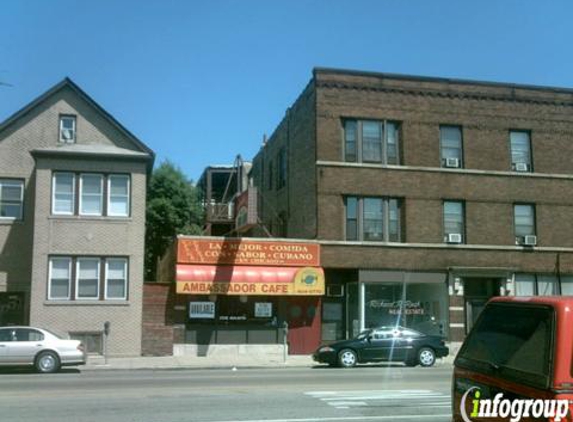 Cugini Pizza & Eatery - Chicago, IL