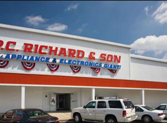 P.C. Richard & Son - Levittown, NY
