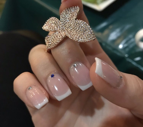 Valencia Nails & Spa - San Antonio, TX