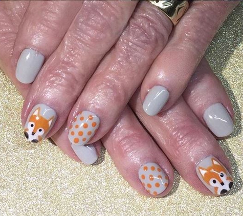 Nails By Myrna - Saint Charles, IL