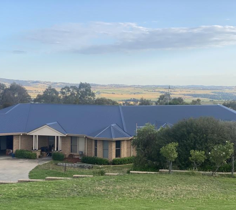 Hogan Painting - Windradyne, NSW. Magic