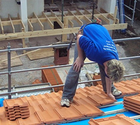 D J DAISLEY & SONS PTY LTD - Marrickville, NSW
