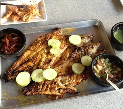 Coni’Seafood - Inglewood, CA