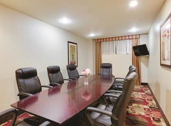 View Inn and Suites JFK - South Ozone Park, NY