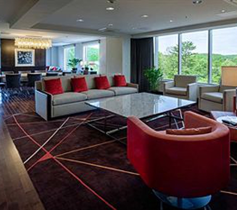 DoubleTree by Hilton Hotel Bristol, Connecticut - Bristol, CT