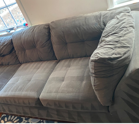 Tulip Cleaning Services - Fort Lauderdale, FL. Sofa upholstery cleaning