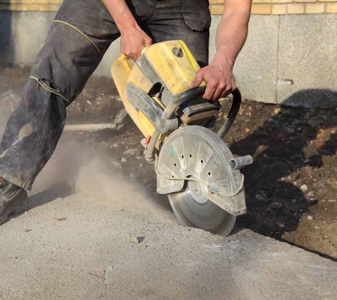 Accu-Cut - Edmonton, QLD. https://accucut.com.au/
