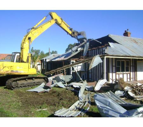 Coastal Demolition & Salvage - Falcon, WA