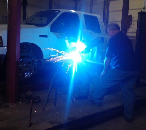 Kearney Muffler & Welding - Kearney, MO