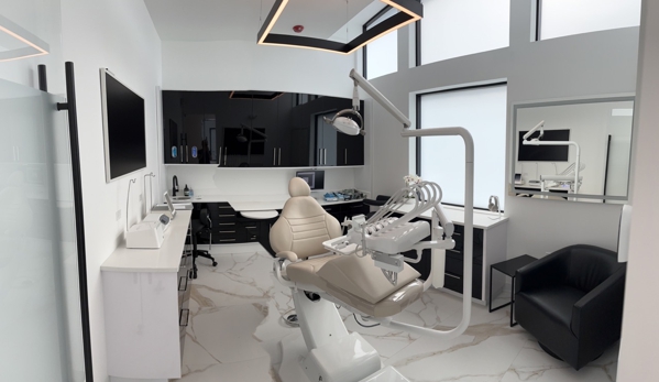 The Stein Center for Advanced Dentistry: Abraham Stein, DMD - Skokie, IL