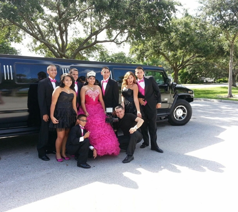 La Dolce Vita Luxury Limousines - Orlando, FL
