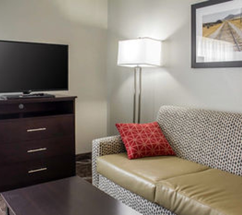 MainStay Suites Lincoln University Area - Lincoln, NE