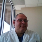 Dr. Roberto E Estrada, MD